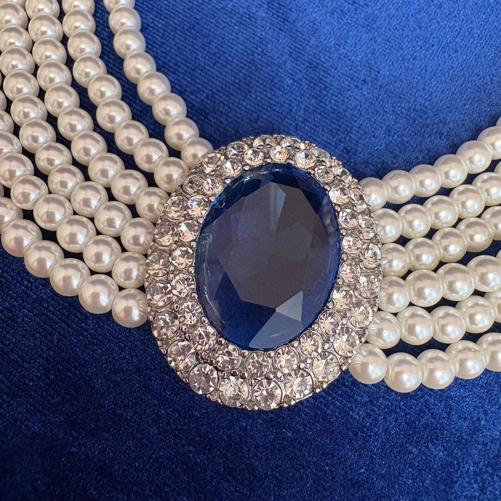 Princess of Wales Lady Diana Spencer Sapphire Pearl Choker