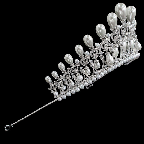 The Bavarian Lover's Knot Tiara, Royal Tiara, Crown Jewels